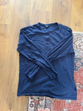 Patagonia Navy Blue Long-Sleeve Henley Shirt